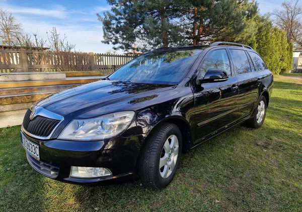 śląskie Skoda Octavia cena 20500 przebieg: 186000, rok produkcji 2010 z Krzyż Wielkopolski